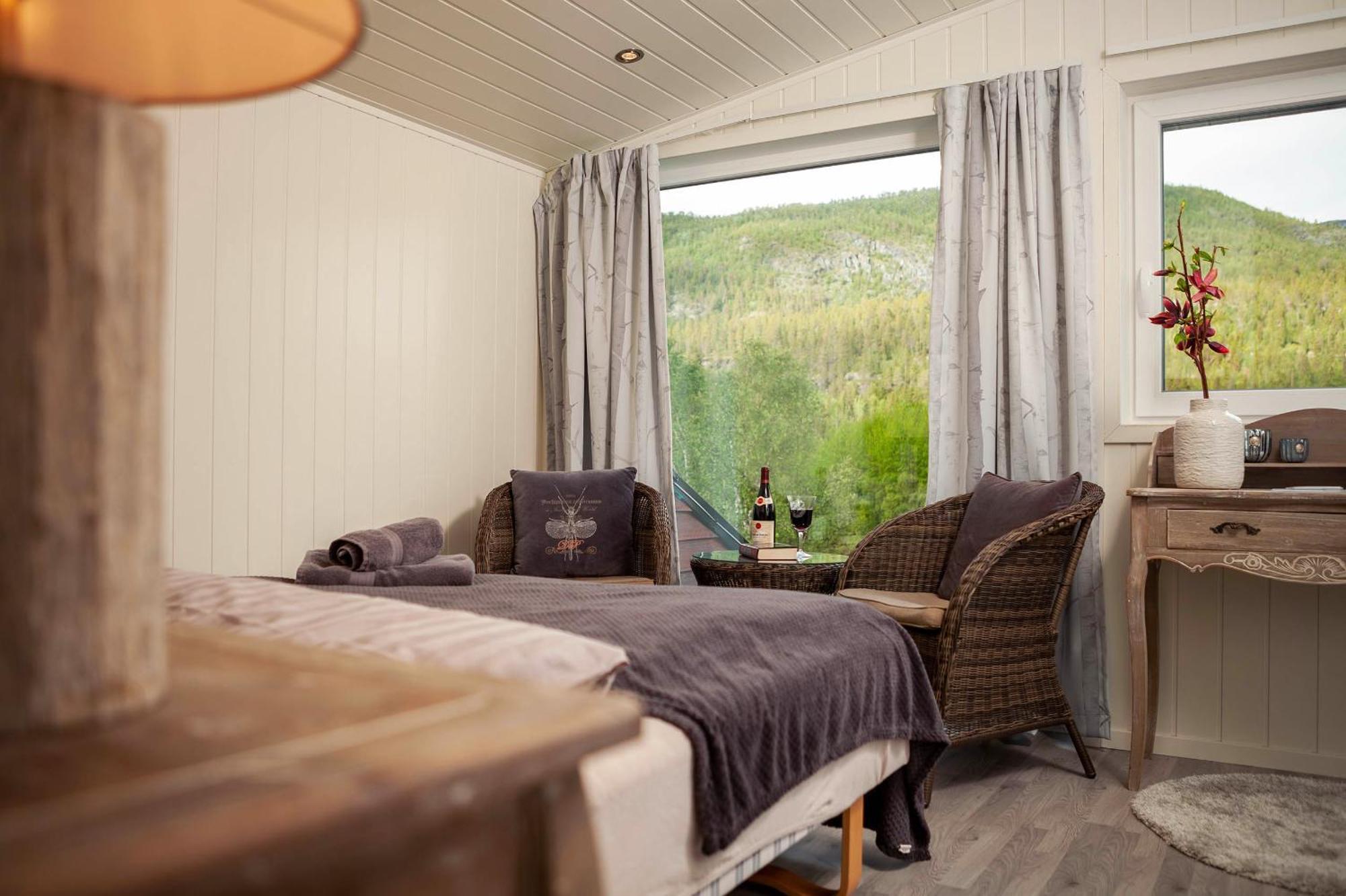 Reisa Lodge Storslett 部屋 写真