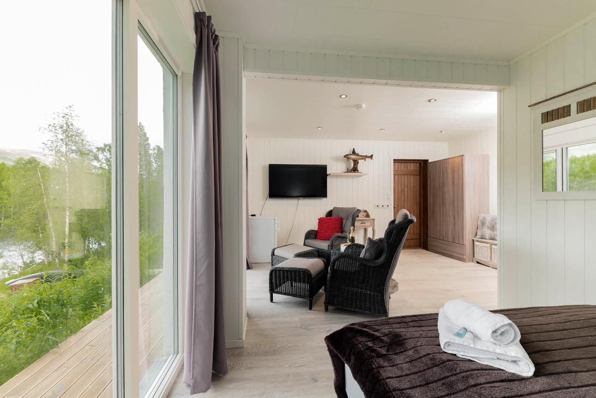 Reisa Lodge Storslett 部屋 写真