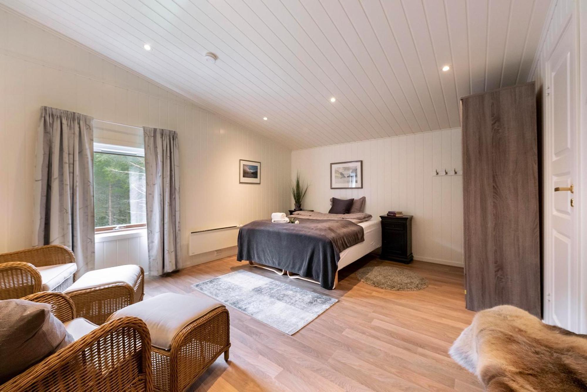 Reisa Lodge Storslett 部屋 写真
